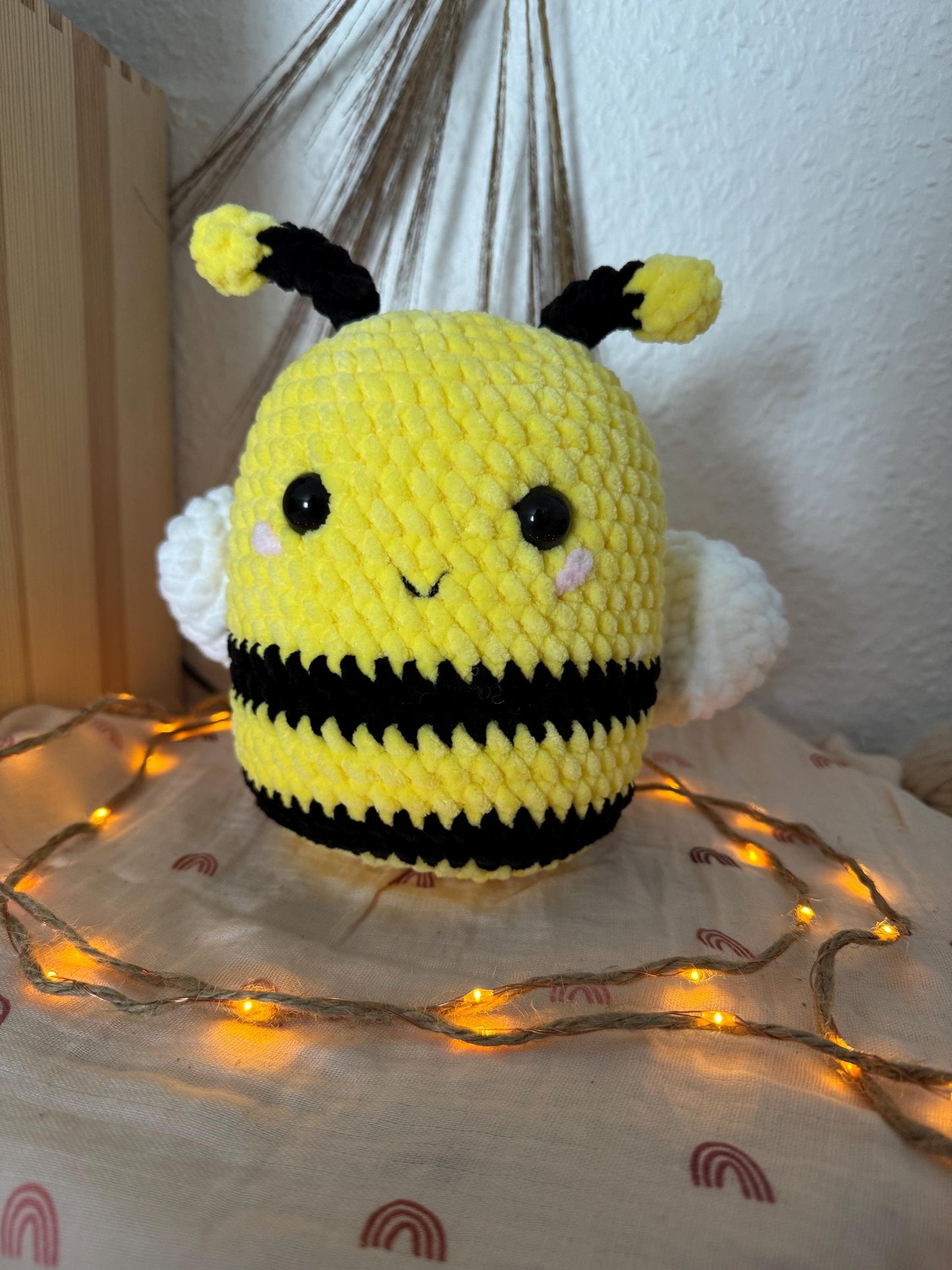 Häkelanleitung Sumsi die Hummel